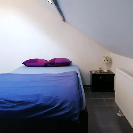 2; Tv, Wifi Et Mini-frigo. Appartement
